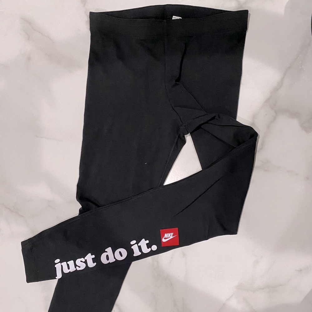 Nike leggings